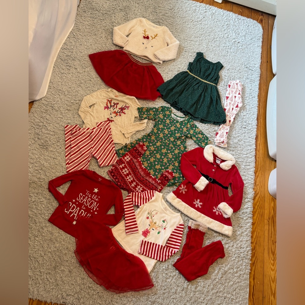 Holidays Girls Lot size 4-5/5T/XS & 1 dress 6